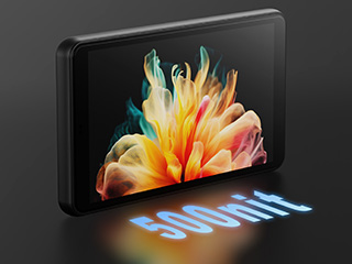 High-Brightness Screen (500nit)